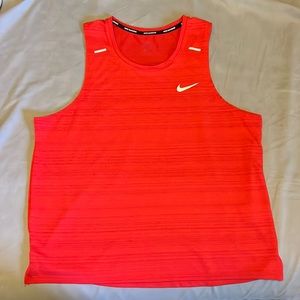 Nike Miler Tank Red Large